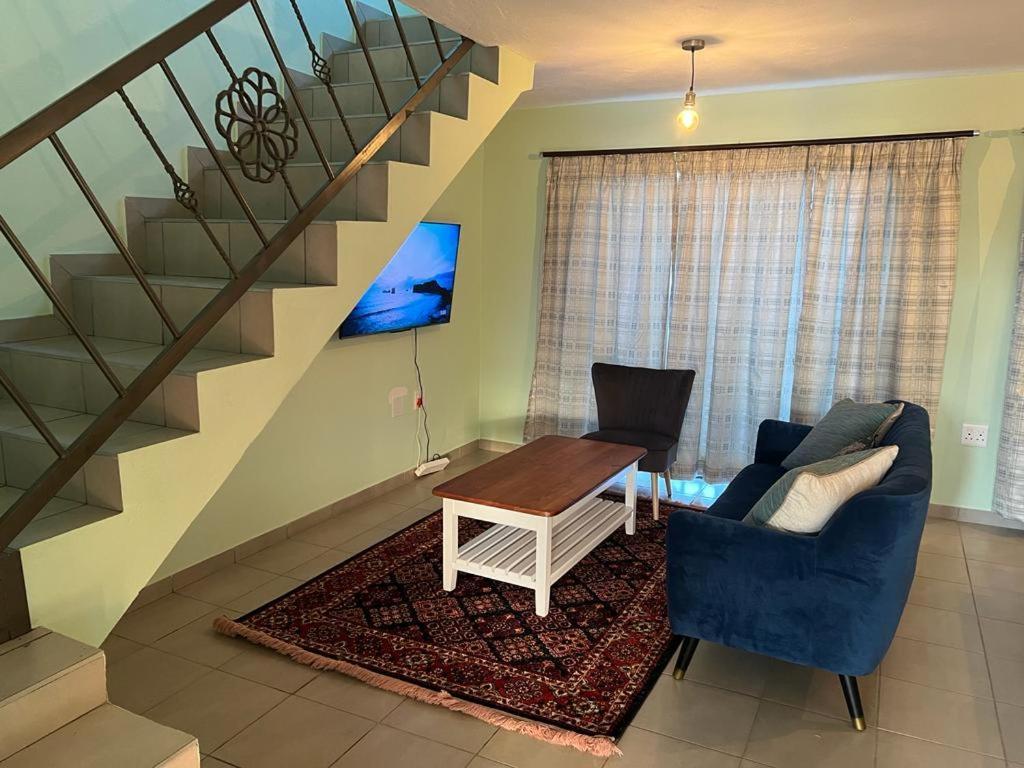 Tintswalo Elegant Apartments Giyani エクステリア 写真