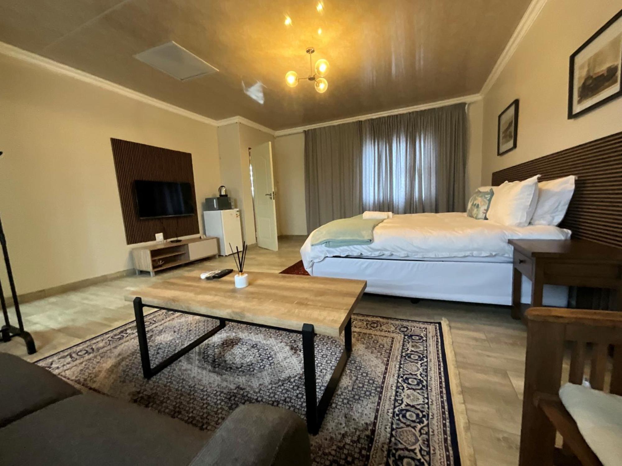 Tintswalo Elegant Apartments Giyani エクステリア 写真